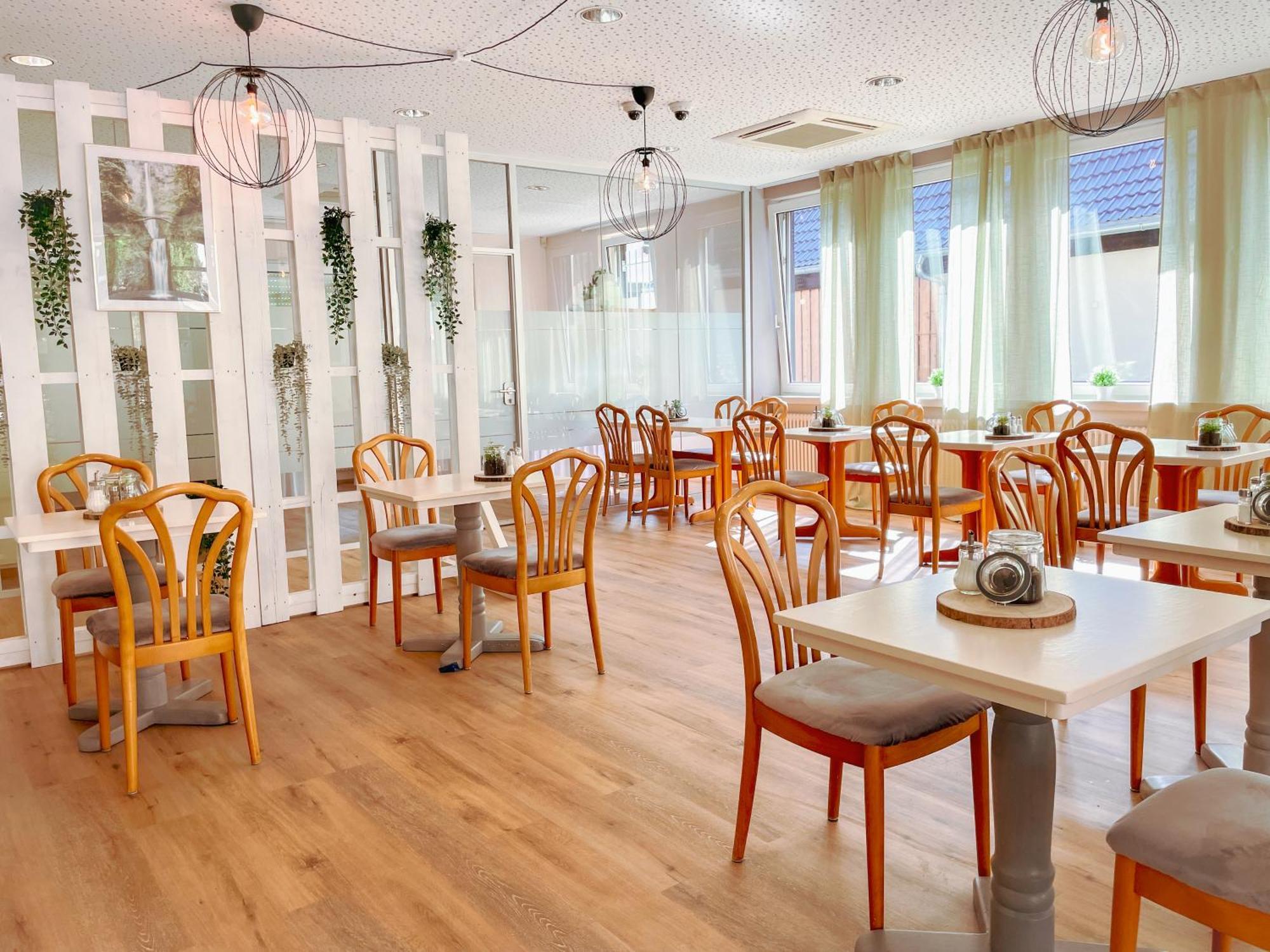 Landhotel Engel & Kreuz Gaggenau Dış mekan fotoğraf